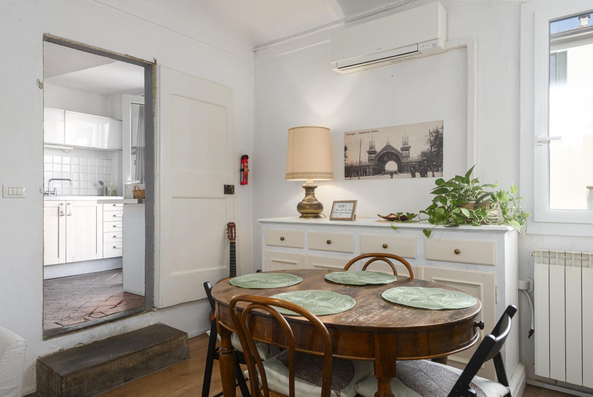 House Of Happy Hours With Terrace Florencia Exterior foto